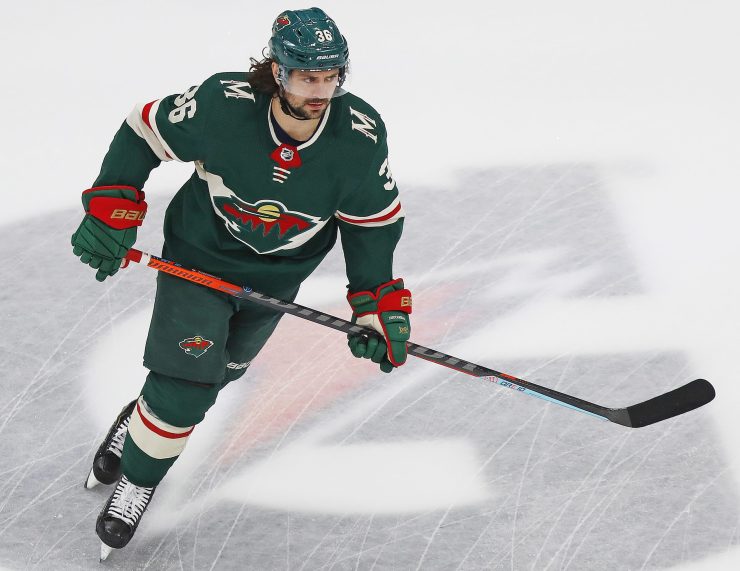 NHL: Western Conference Qualifications-Vancouver Canucks at Minnesota Wild