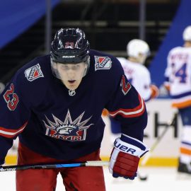 NHL: New York Islanders at New York Rangers