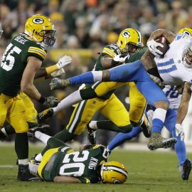 NFL: Detroit Lions at Green Bay Packers
