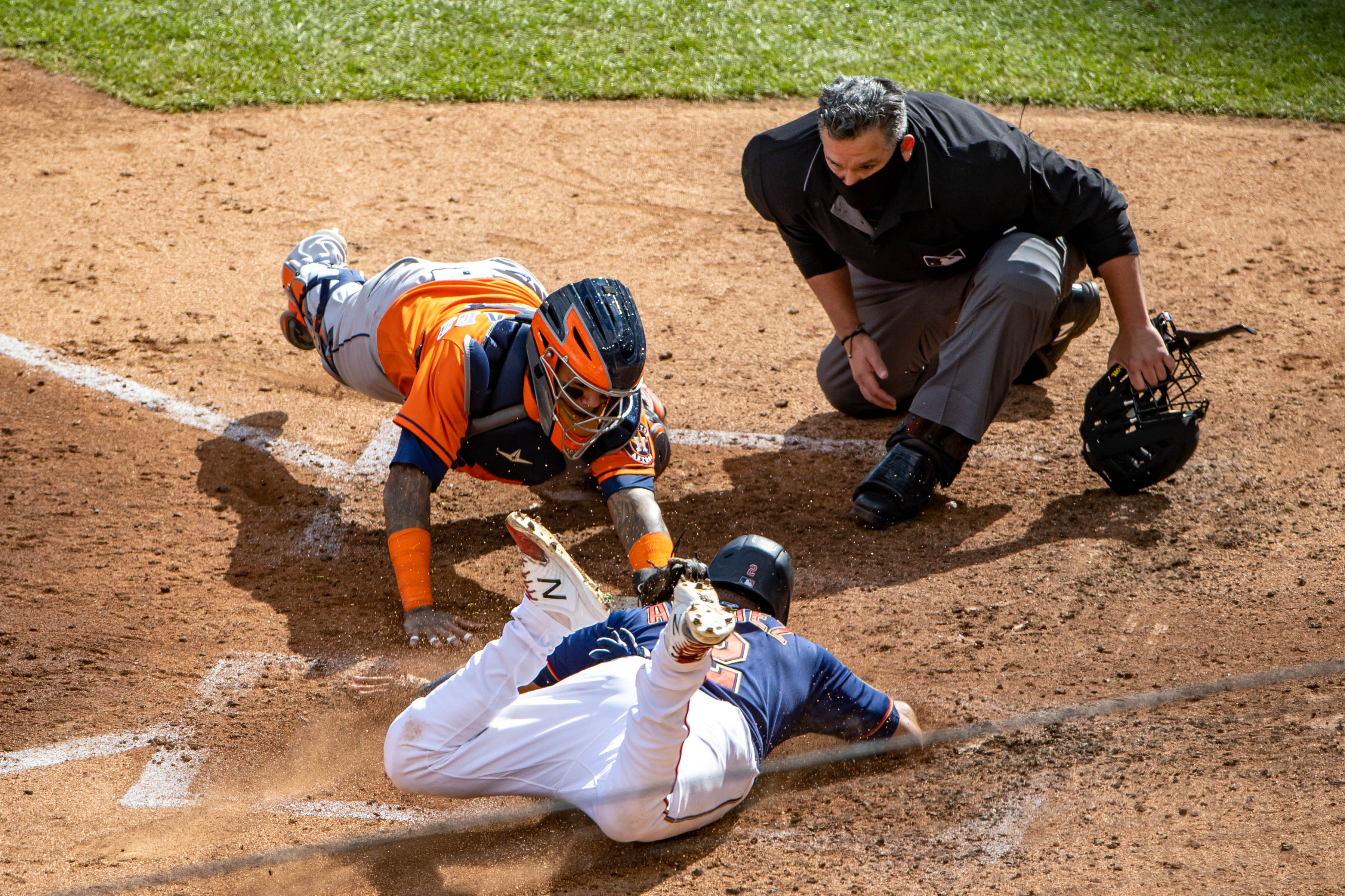 Four Dark Horse MLB Teams That Can Win the World Series