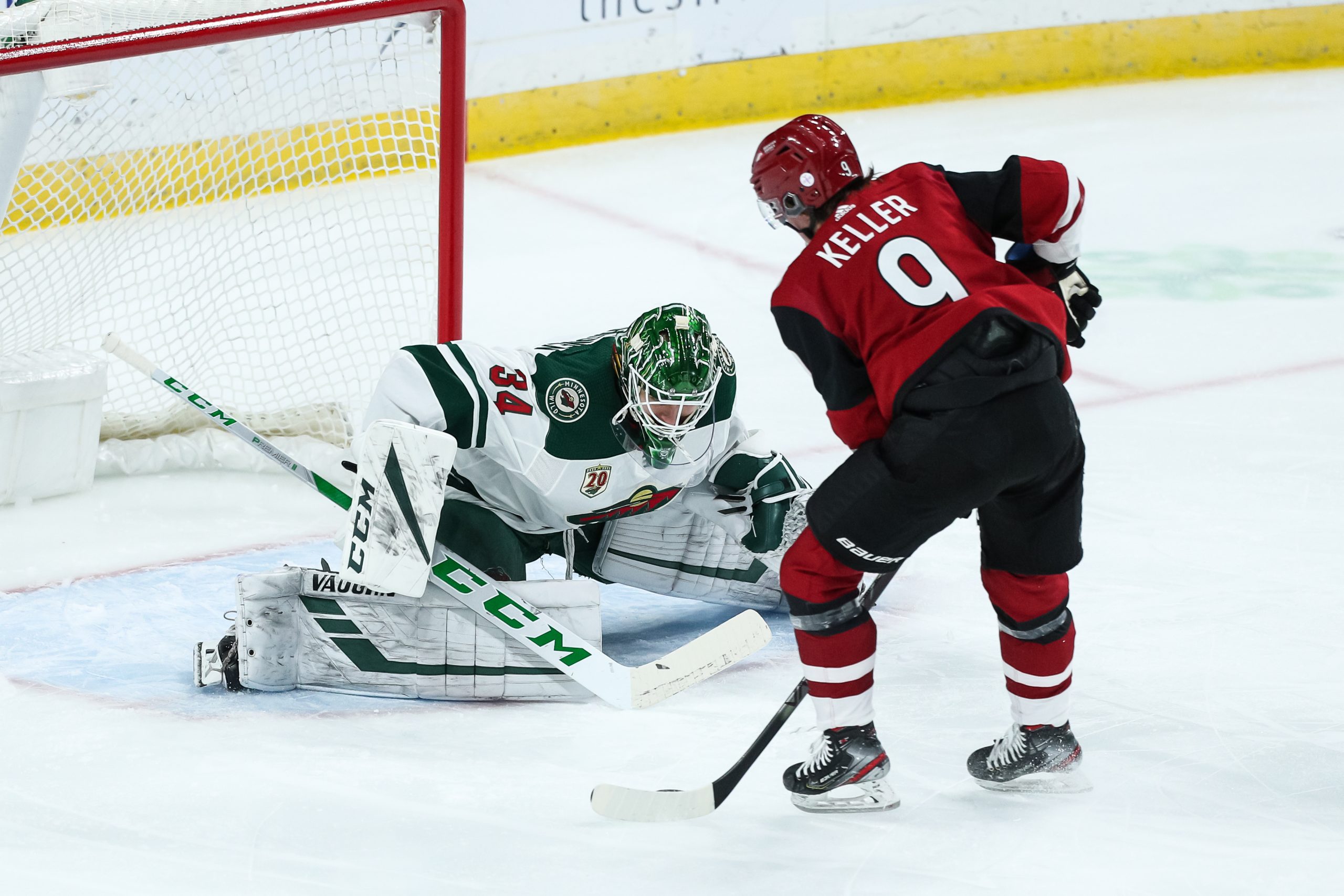NHL: Arizona Coyotes at Minnesota Wild