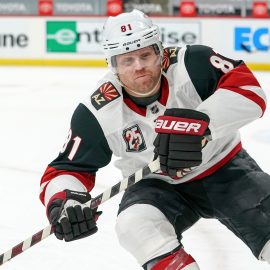 NHL: Arizona Coyotes at Minnesota Wild