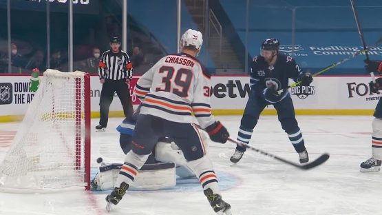 Oilers beat Jets again