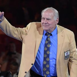 NFL: Pro Football Hall of Fame-Enshrinees' Gold Jacket Dinner