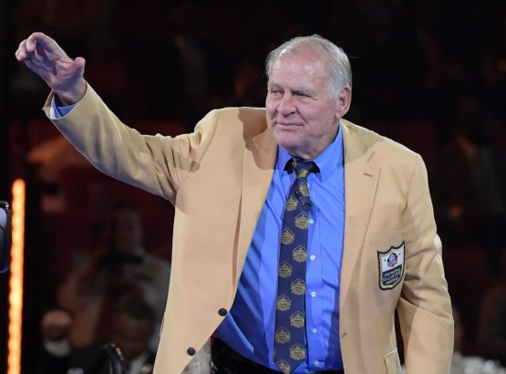 NFL: Pro Football Hall of Fame-Enshrinees' Gold Jacket Dinner