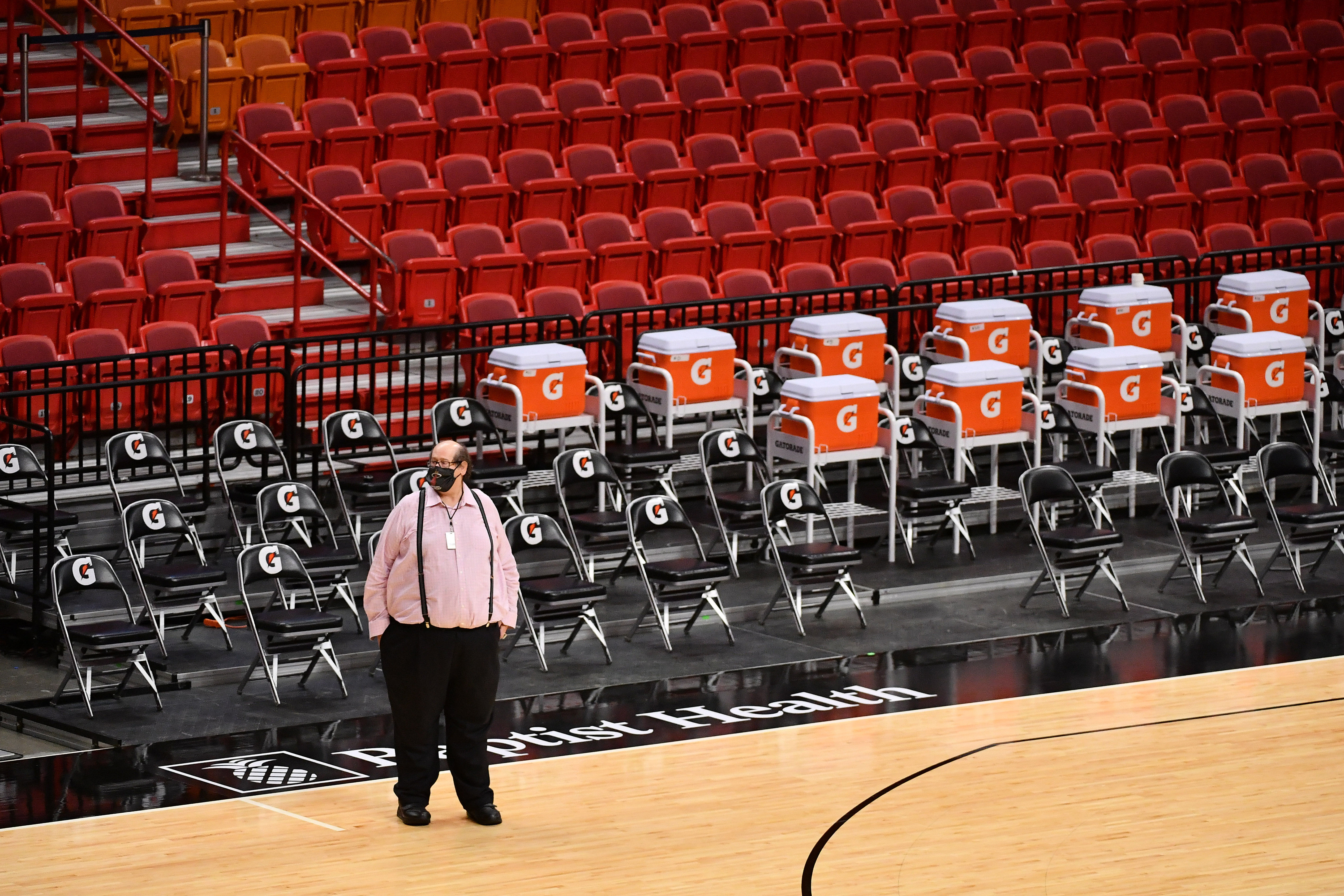 How Do Athletes Choose A Sports Management Company?