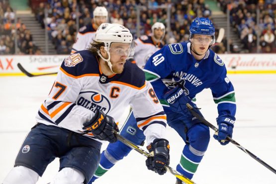 Oilers Nucks