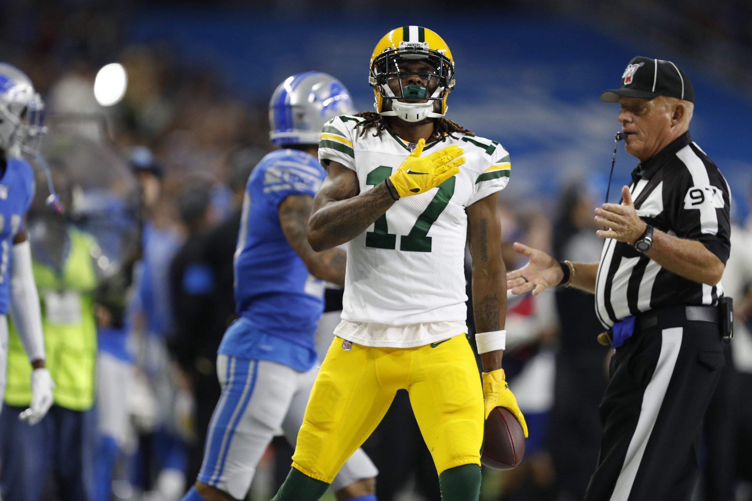 NFL: Green Bay Packers at Detroit Lions