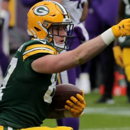 NFL: Minnesota Vikings at Green Bay Packers