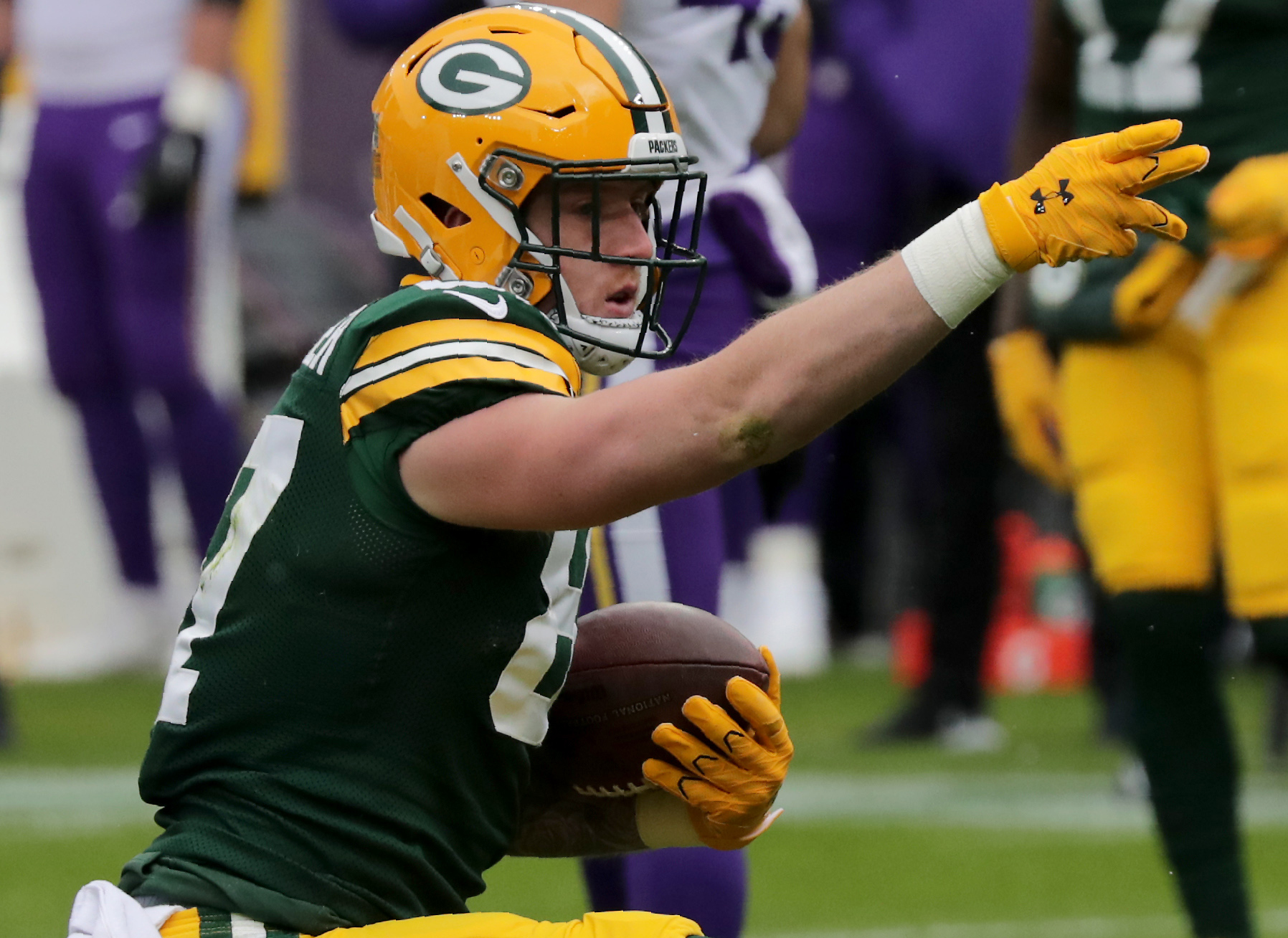 NFL: Minnesota Vikings at Green Bay Packers