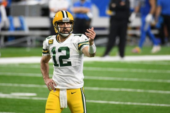 NFL: Green Bay Packers at Detroit Lions