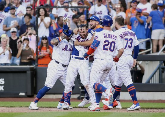 MLB: Philadelphia Phillies at New York Mets