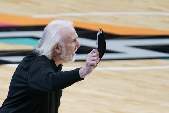 NBA: Phoenix Suns at San Antonio Spurs