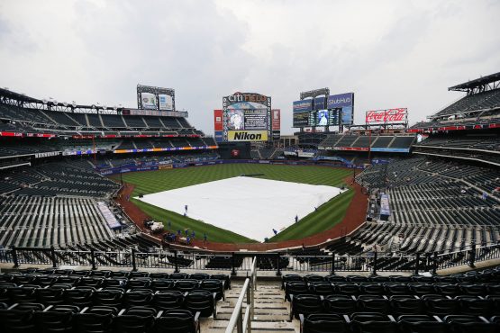 MLB: Milwaukee Brewers at New York Mets