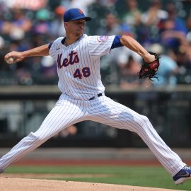 MLB: Milwaukee Brewers at New York Mets-Game 1
