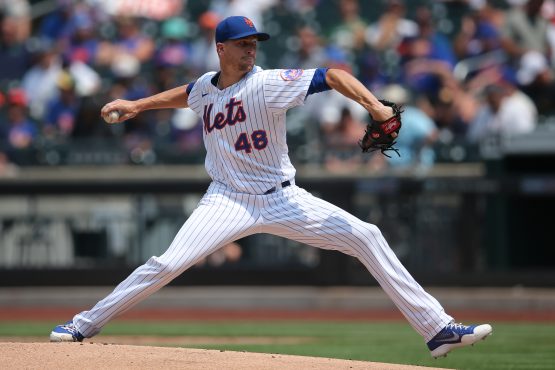 MLB: Milwaukee Brewers at New York Mets-Game 1