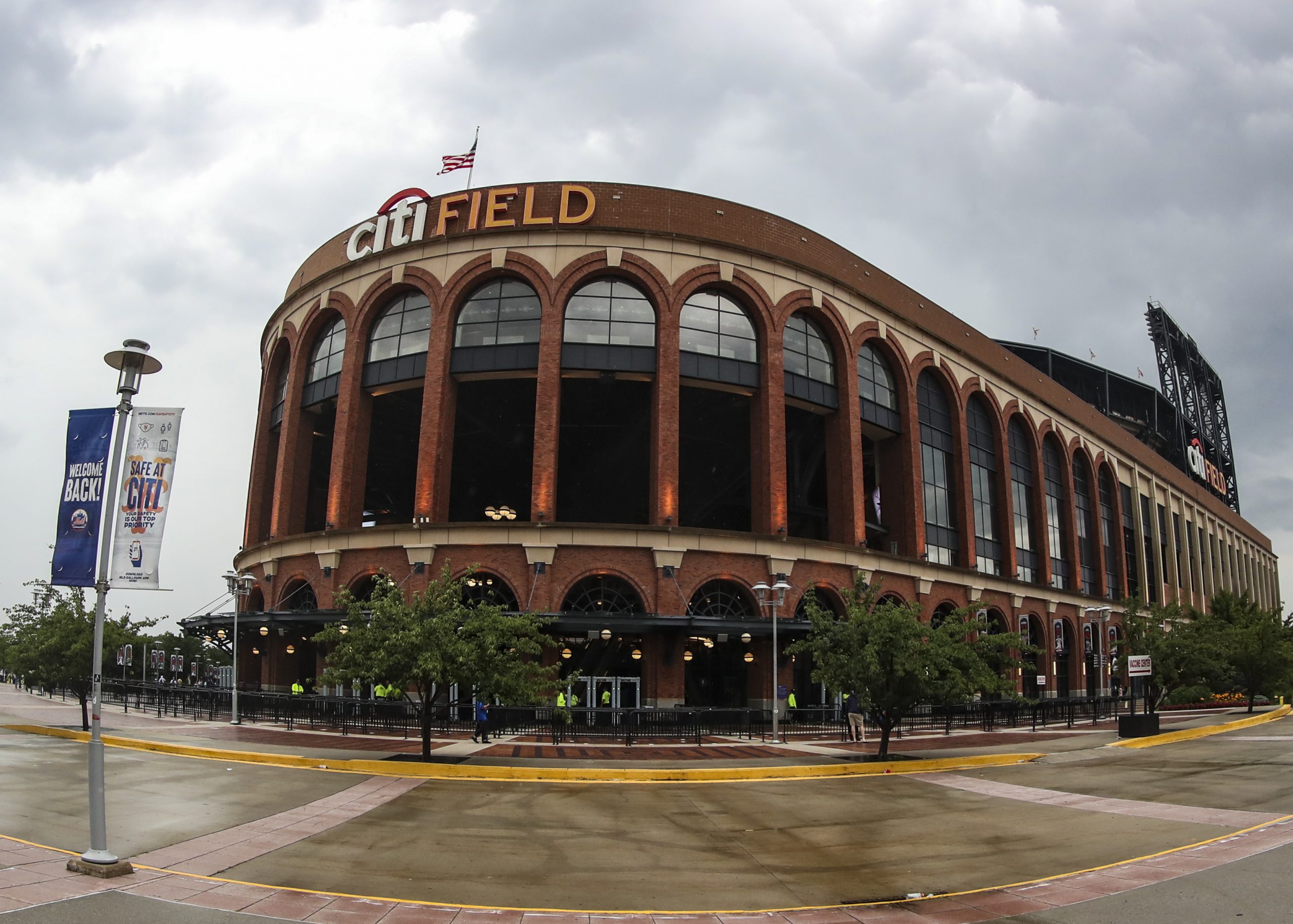 MLB: Pittsburgh Pirates at New York Mets