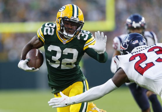 NFL: Houston Texans at Green Bay Packers