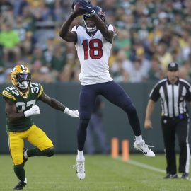 NFL: Houston Texans at Green Bay Packers
