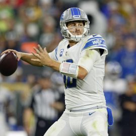 NFL: Detroit Lions at Green Bay Packers