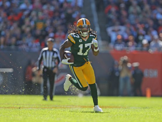 NFL: Green Bay Packers at Chicago Bears