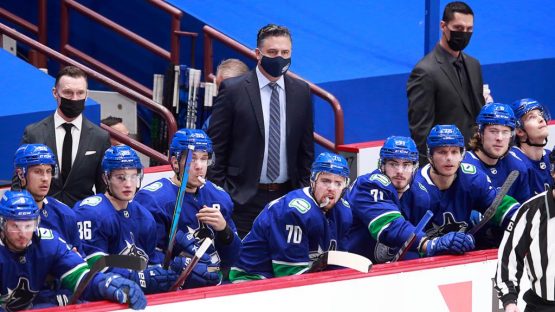 canucks bench