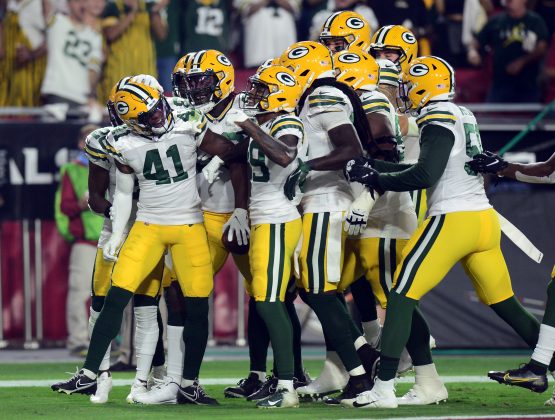 NFL: Green Bay Packers at Arizona Cardinals