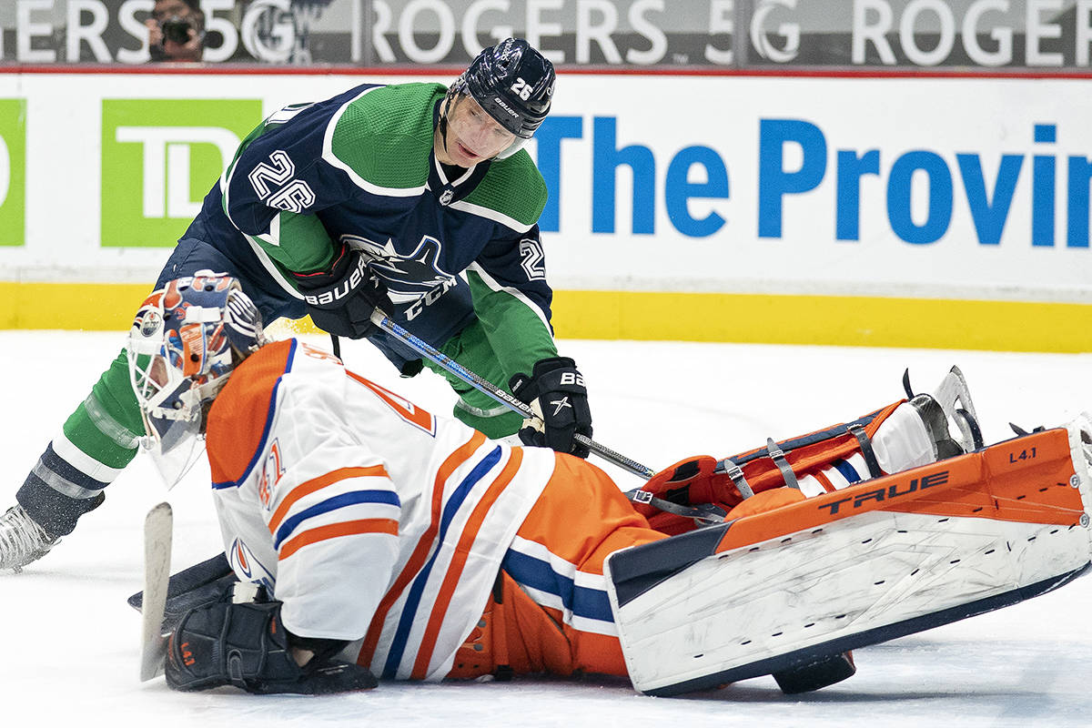 nucks oil retro