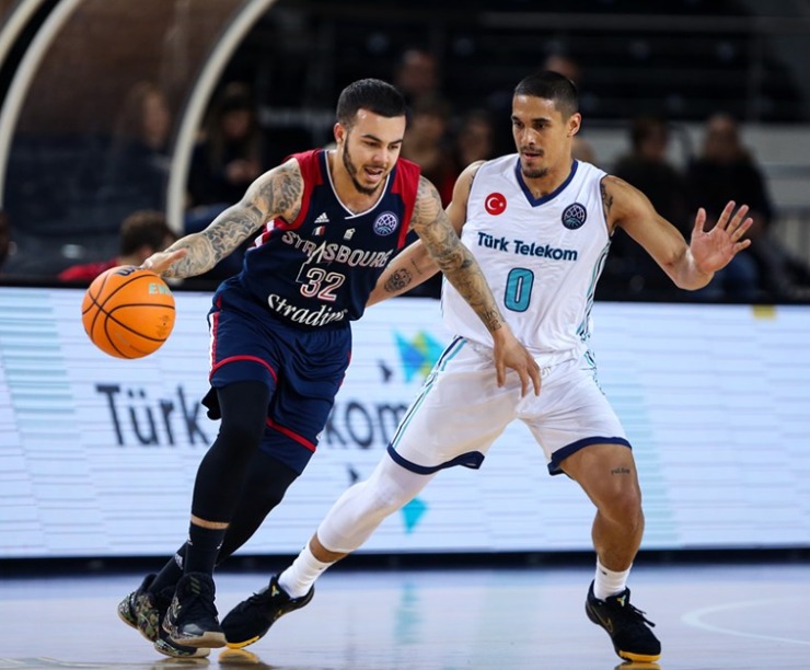 Pacers alter Gabe York's deal to a two way contract convert