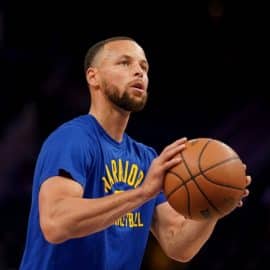 Steve Kerr on Stephen Curry he'll scrimmage