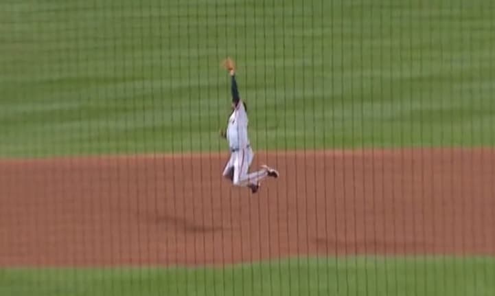 Wilmer Flores Leaping Catch