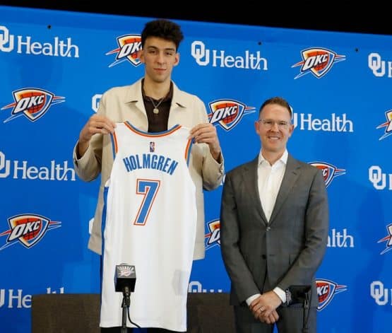 Chet Holmgren NBA Rookie of the Year Odds Up 46% after Summer League Debut