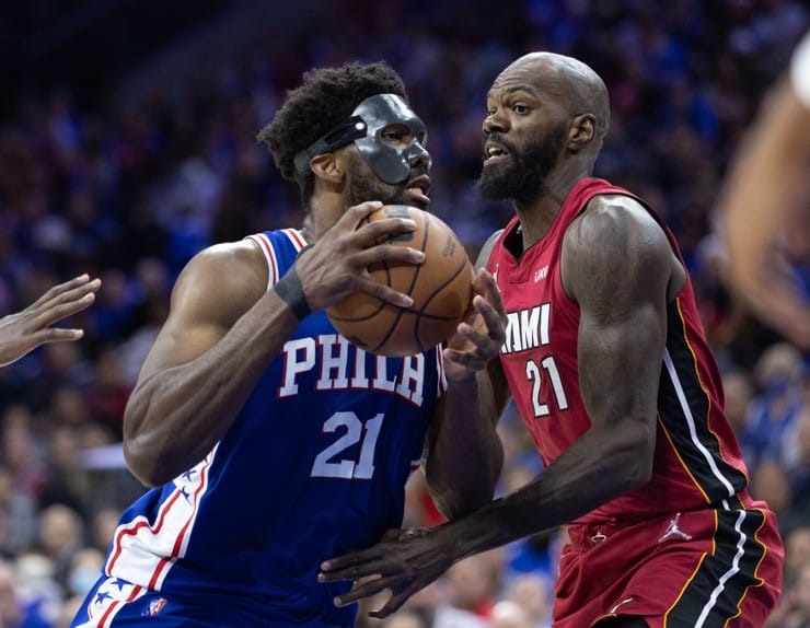 Dewayne Dedmon re-signs with Miami Heat