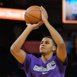 How to Watch or Stream Kings vs Lakers NBA California Classic 2022
