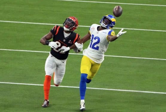 NFL Generates Record $4.43 Billion in Advertising Revenue in 2021