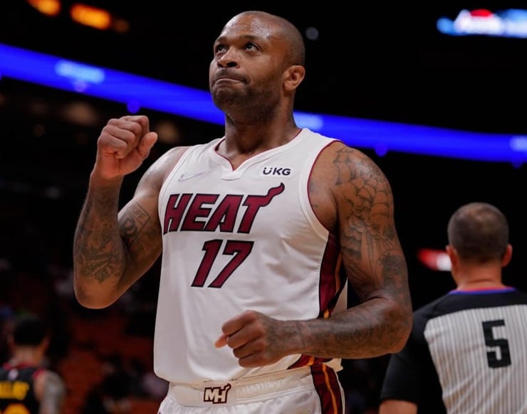PJ Tucker Has Doubled Career Earnings After 35 With New 76ers Contract