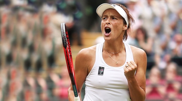 Agnieszka Radwanska is No. 9 on Top-100 women's tennis players off all time