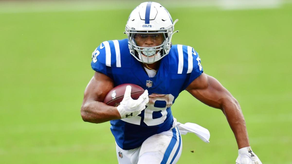 Panthers-vs-Colts-odds-picks-2021-NFL-preseason-Week-1