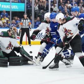 NHL Toronto Maple Leafs Arinzona Coyotes