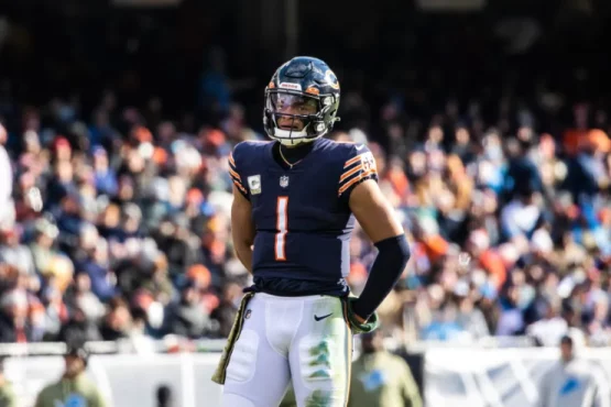 Justin Fields Will Return Sunday vs. Packers