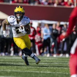 Blake Corum to Have Knee Surgery, Out For Season