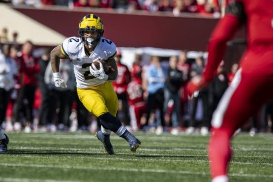 Blake Corum to Have Knee Surgery, Out For Season