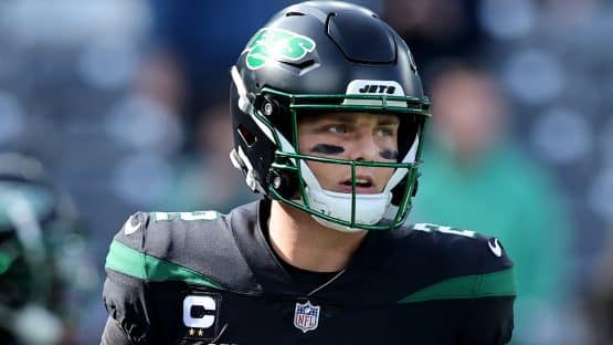 NFL: New England Patriots at New York Jets
