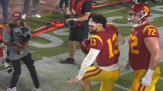 caleb williams heisman pose