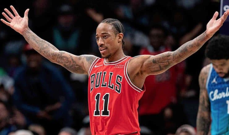 DeMar DeRozan Leaves Game vs Celtics With Quadriceps Strain