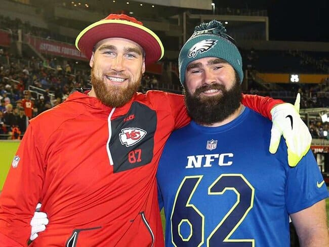 rsz_travis-kelce-jason-kelce-1-dc9a54bd19354c4bab647fc7f64d96a5