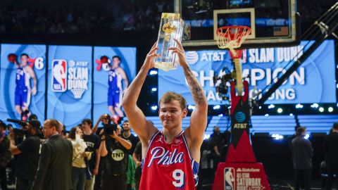 230219055159-02-mac-mcclung-230218