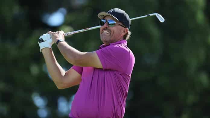 Phil Mickelson Golf 1
