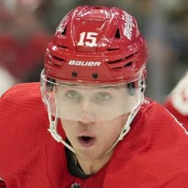 jacob vrana to return red wings