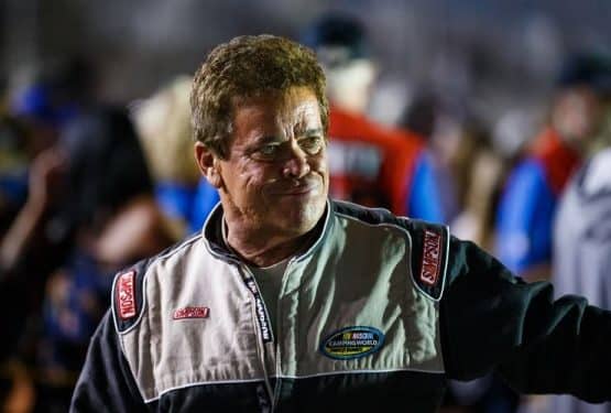 nascar trucks norm benning 10th (1)